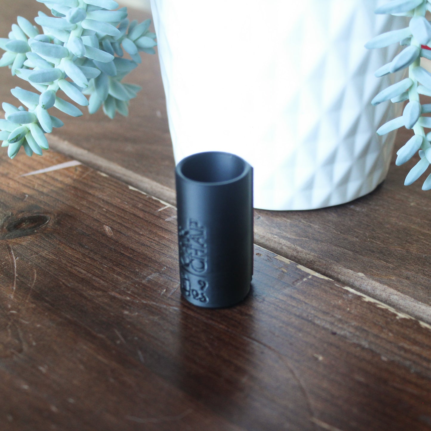 CarChap Lip Balm Holder - Prevent Lipbalm Messes - Loss of lipbalm