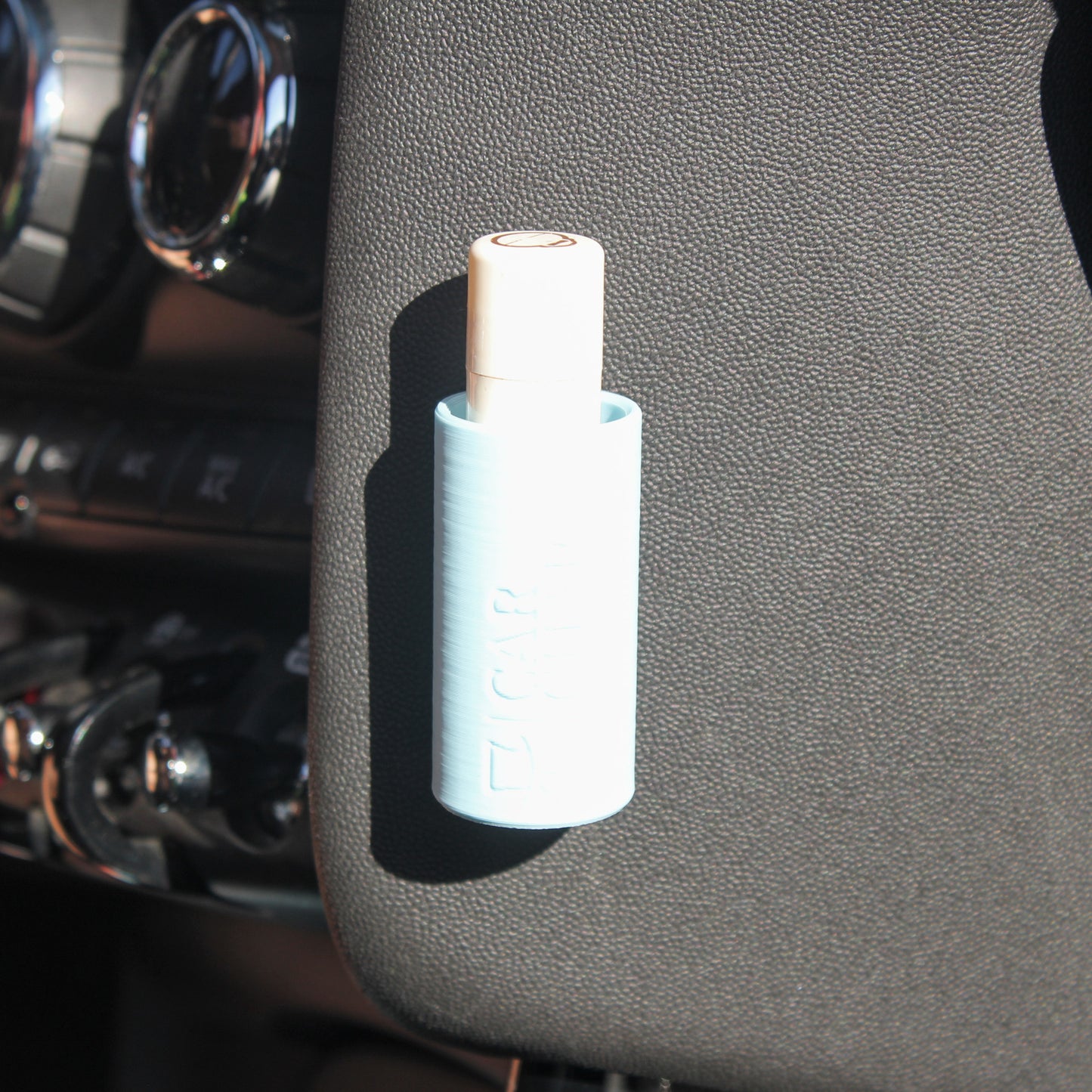 CarChap Lip Balm Holder - Prevent Lipbalm Messes - Loss of lipbalm